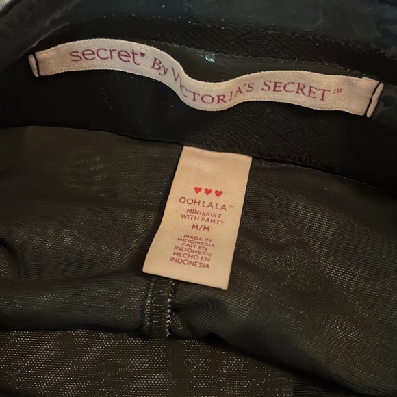 Victoria’s Secret low back bustier (34D) and shapewear (M) - Picture 13 of 13